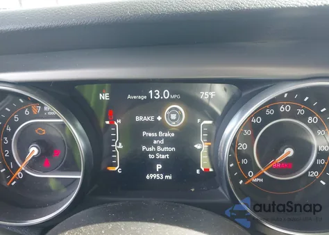 2021 Jeep Gladiator Freedom 4X4 z USA, uszkodzony, nr VIN 1C6HJTAG8ML575892